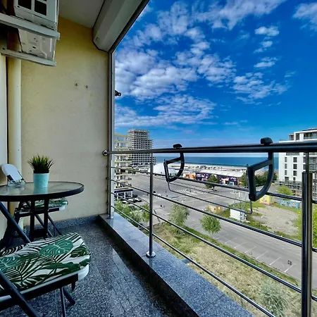 Apartment Nico Sea View *