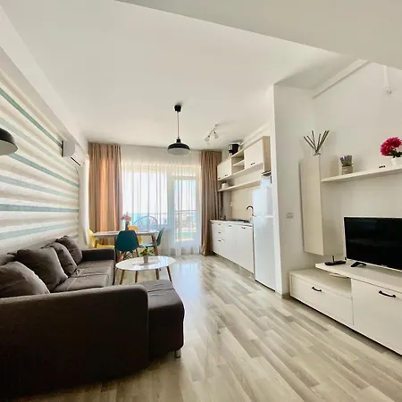 Apartment Nico Sea View *